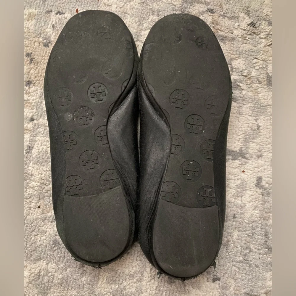 Black Tory Burch revas! - Picture 2 of 4